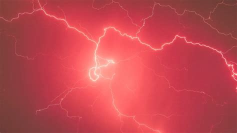 Lightning Voltage Causes And Facts Britannica