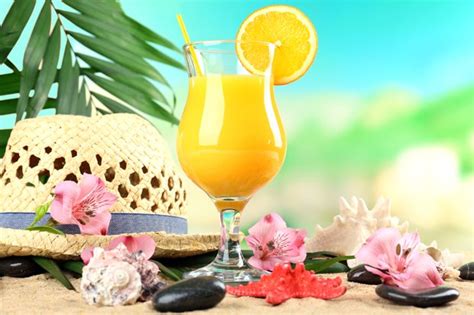 Heute gibt es endlich mal wieder einen tipsy tuesday auf style für den malibu snowman cocktail braucht ihr: Malibu Orange Rezept - GuteKueche.ch