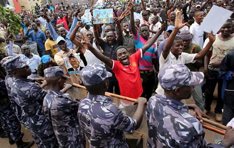 Photos Pre Election Violence Rocks Uganda Al Jazeera
