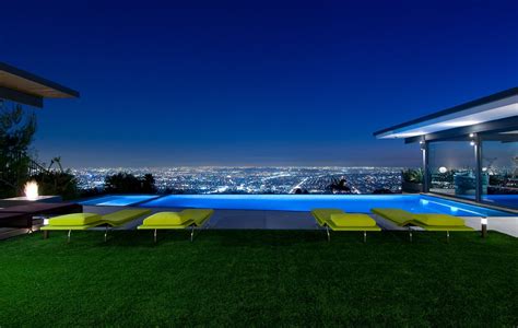 Hollywood Hills Luxury Terrace Infinity Pool With Stunning View