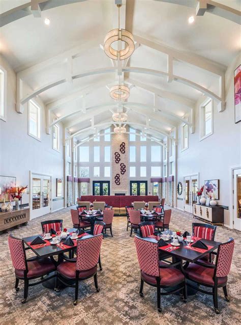 Lakeland is home to the historic and antique district, which boasts art galleries, pubs, shops and restaurants. HarborChase of Palm Harbor | Assisted Living in Palm ...