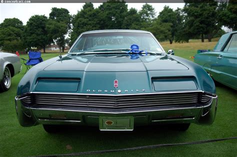 1966 Oldsmobile Toronado Deluxe Coupe