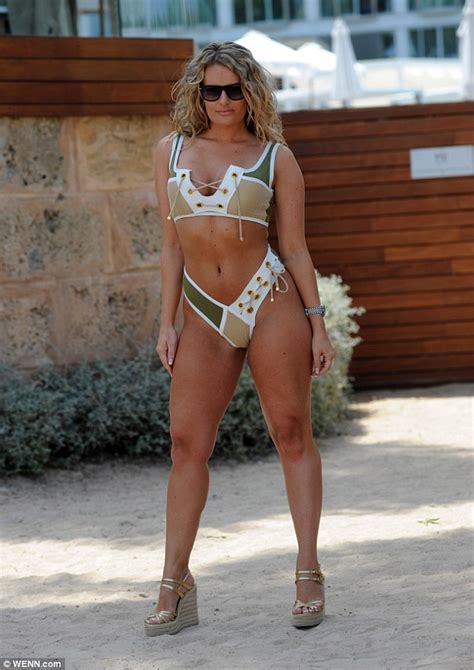 Towie S Kate Wright Shows Off Her Superslim Waist During Majorcan
