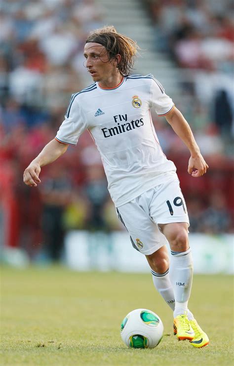Browse 1,999 luka modric tottenham stock photos and images available, or start a new search to explore more stock photos and images. Pin by suzi dadich on Players We Love! | Real madrid ...