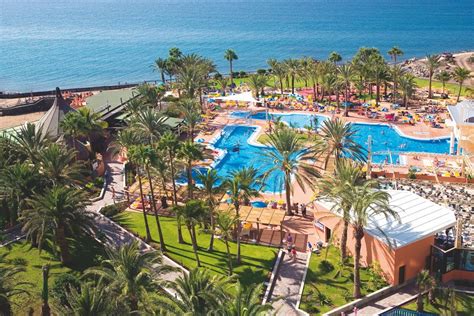 Agosto + playa + verano + vacaciones + calpe + alquiler de apartamentos = por solo 110 € x día y con parking gratis para no tener problemas con alquila un apartamento para pasar un verano de sol, playa y tranquilidad en calpe. Apartamentos Las Pitas, San Agustín, Gran Canaria. Spain | Hoteles de playa, Lugares ...