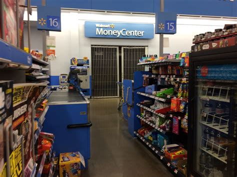That's how much money you'll save on gas with member prices on fuel at walmart, murphy, & sam's club stations. 'He got a gun! He got a gun!': Terrified Walmart customers ...