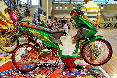 That's all article modif beat fi simple this time, hopefully it can benefit you all. Modifikasi Honda Beat Street Modif Simple / MODIFIKASI ...
