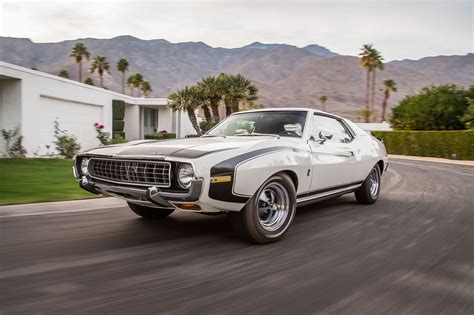 Where walkers break bad and mad men call saul. Collectible Classic: 1971-1974 AMC Javelin