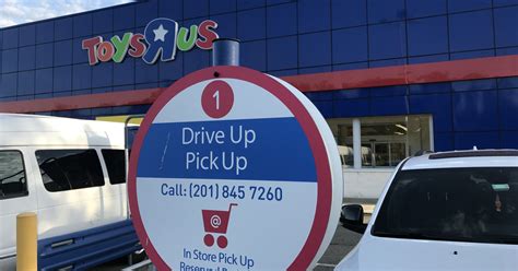 When ready, select curbside pickup for your balloon selection. Toys to go? Curbside pickup at Toys R Us