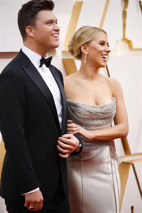 Jost Married Scarlett Johansson Marries Colin Jost Los Angeles Times