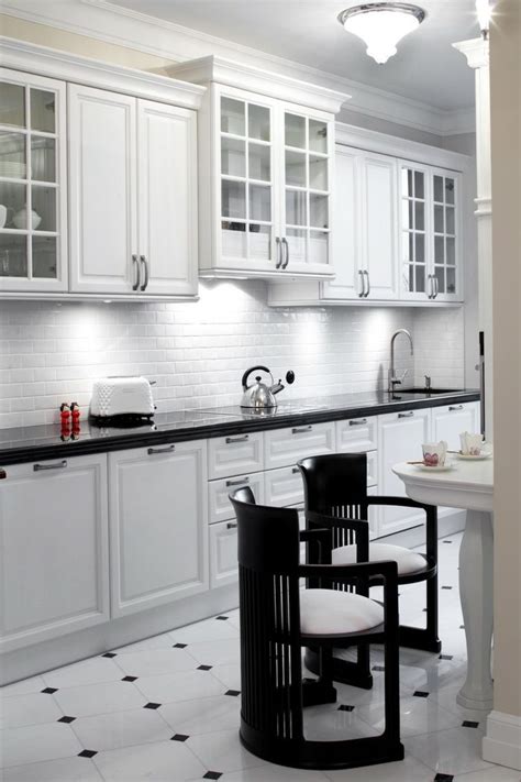 Carrelage blanc et noir ancien. Carrelage noir et blanc : 25 idées originales | Modern ...
