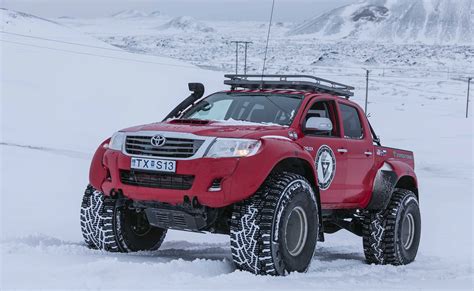 Elevating Off Roading Adventures With The Toyota Hilux At44