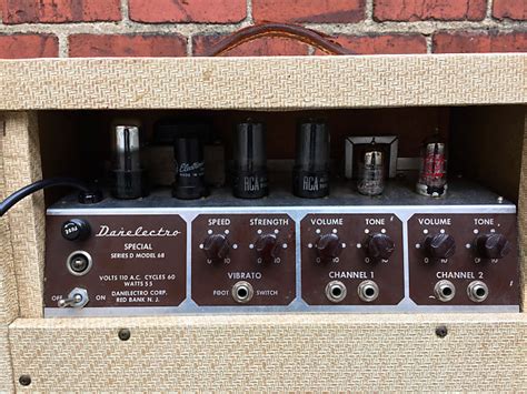 Vintage 50s Danelectro Amplifier Special Series D Reverb