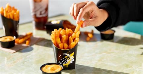 The company is owned by yum! Taco Bell to bring back Nacho Fries on Jan. 31 | Nation's ...
