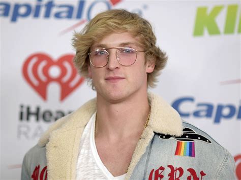 Logan Paul dealing with fallout from controversial blog post | AP News