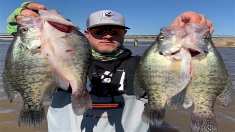 💥 Crappie Fishing Tips And Techniques 💥 Vertical Jigging Slab Crappie