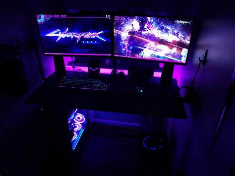 Decided To Make A Cyberpunk 2077 Themed Battlestation After Seeing The