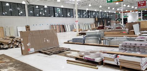 If anyone wants to know what it looks like for a menards store to go