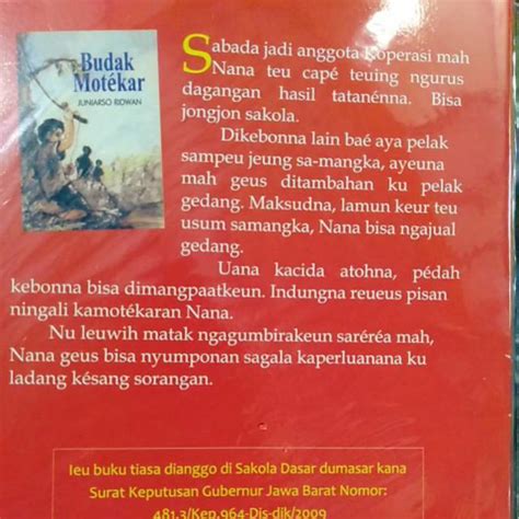 Dengan menjaga kebersihan lingkungan sekolah ketika belajar pun juga nyaman. Contoh Carpon Sunda Budak Sakola - Cerpen