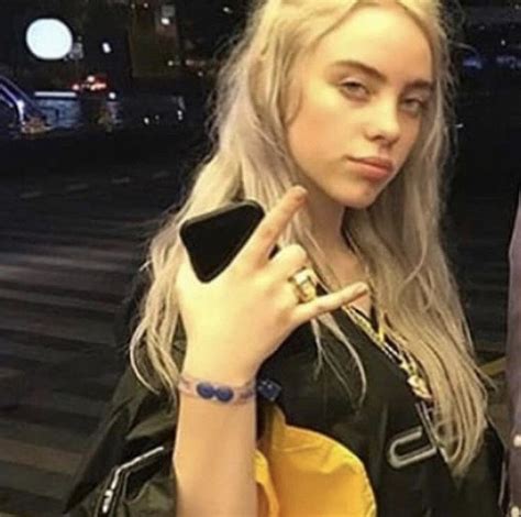 Billie eilish videos instagram album cover wattpad guy purple aesthetic lavender aesthetic grunge hair wallpapers android. Pin on the billie eilish.