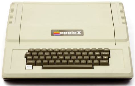 Today In Apple History Apple Ii Brings Color Computing To The Masses