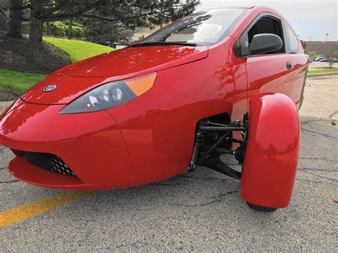 Elio P5 Prototype Sun Sentinel