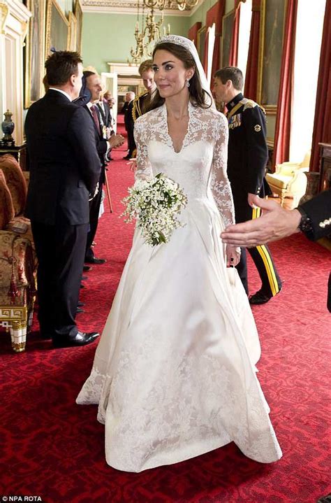 Kate Middletons Show Stopping Bouquet Designed By Shane Connolly Also Contained Lily Of The