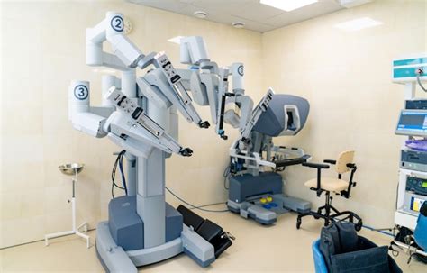 Premium Photo Da Vinci Robot In Hospital Ward Modern Robot For