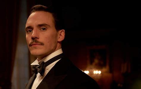 Кэрин мэндабах, джули бринкман, джэми глазенбрук и др. Peaky Blinders, la vera storia del villain Oswald Mosley