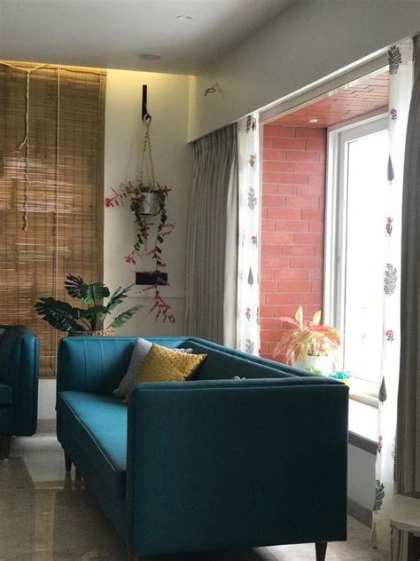 Buydirect.com has been visited by 100k+ users in the past month Pretty Home With Contemporary & Traditional Interior in ...