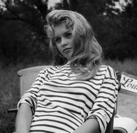Brigitte Bardot 1956 R Oldschoolcool