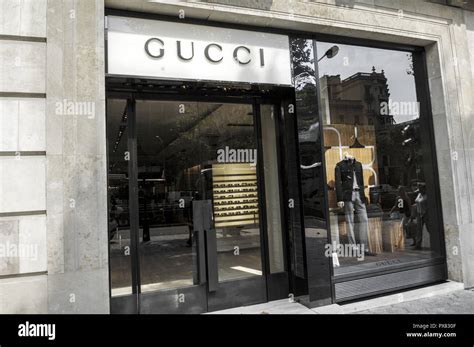 Gucci Barcelona Hi Res Stock Photography And Images Alamy