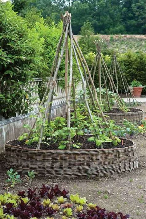 15 Awesome Diy Garden Bed Edging Ideas