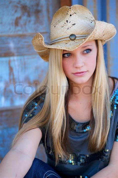 Rule Belt Blonde Hair Blue Eyes Cowbabe Hat Cowgirl Female Gun Hot Sex Picture