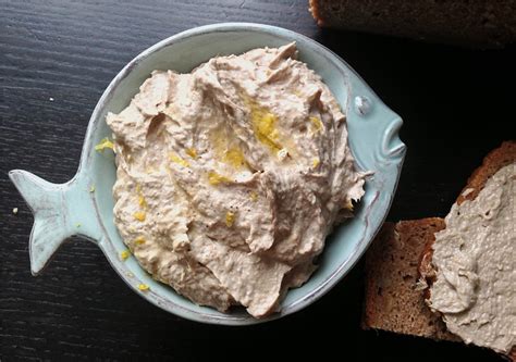 On hot days we default to cold side dishes. Delicious Sardine and Avocado Spread (Low-Calorie, High ...