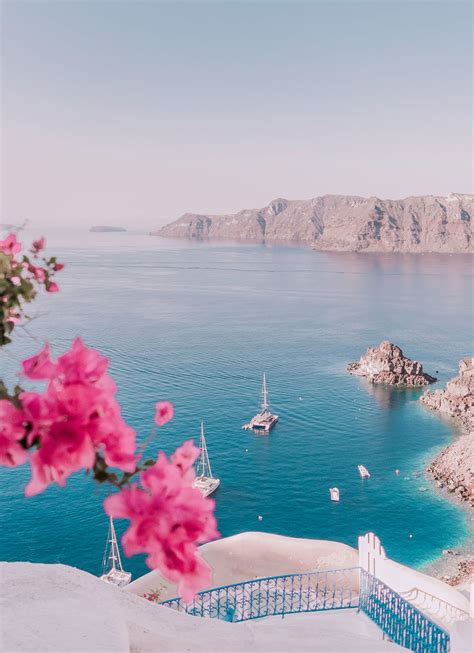 A Relaxed Guide To Santorini The Dreamy Greek Island Jayde Archives