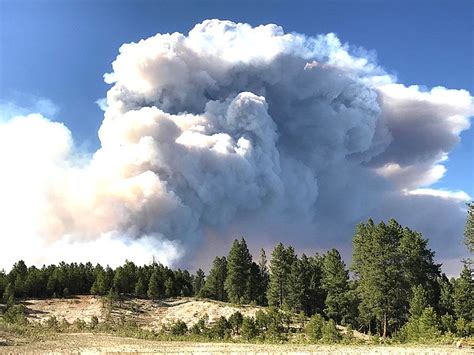 Massive Wildfires Burn Around Arizona Force Evacuations Navajo Hopi