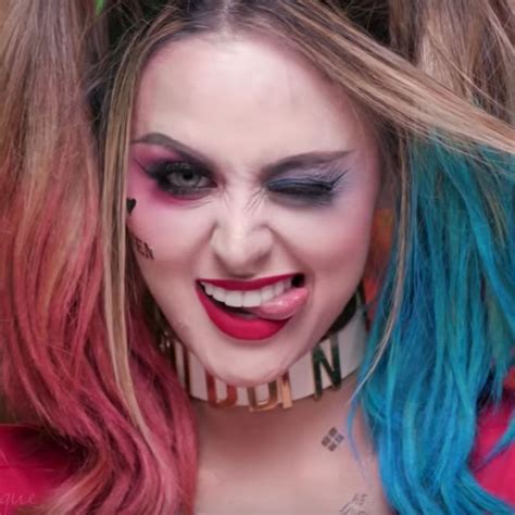 Heres How To Rock Trendy Harley Quinn Halloween Makeup Brit Co