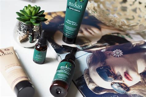 sukin-skincare-review-zoe-newlove-beauty-blogger-natural-skincare | Sukin skincare, Glam makeup ...