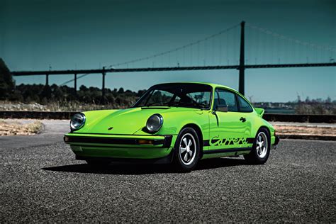 Wallpaper Green Porsche 911 Side View Sports Car Coupe