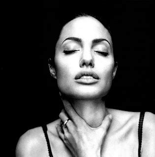 Angelina Jolie Naked Pics Angelina Jolie Naked Pictures