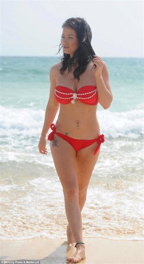 Ex On The Beachs Jess Impiazzi Shows Off Figure In Red Bikini