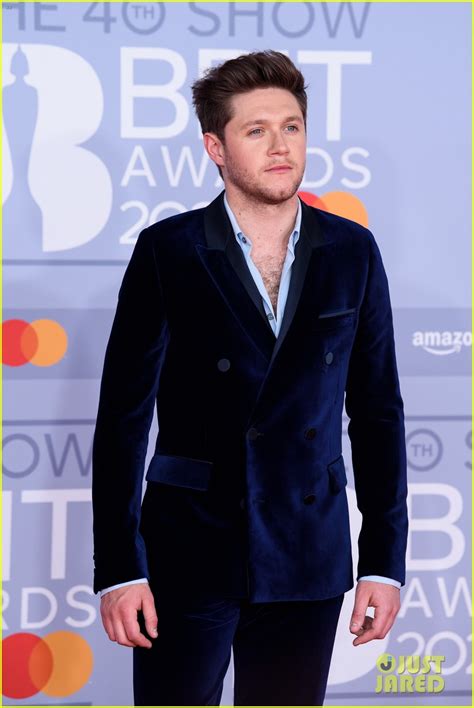 Niall Horan Shows Off Chest Hair At Brit Awards 2020 Photo 4439000