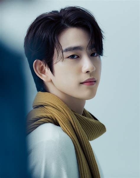 Turns out his wife (whom he married last year) is yoo's niece. Park Jinyoung (Junior) Image #249047 - Asiachan KPOP Image ...