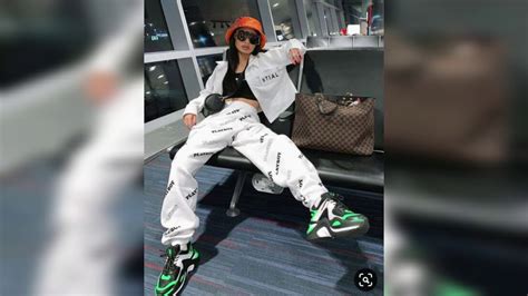 Tons of awesome baddie aesthetic wallpapers to download for free. Baddie aesthetic outfits /fashion ideas - YouTube