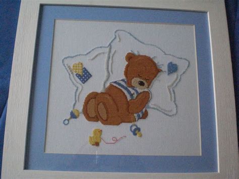 Cuadros llamativos para decorar las habitaciones más alegres. el punto de cruz de aurora: Cuadro para habitación niños