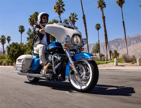 Harley Davidson Brings Back The Electra Glide As A Revival Model