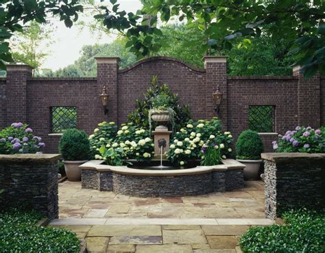 If you want a way to secure your yard and garden while also offering a little privacy, this modern. Best 25+ Brick wall gardens ideas on Pinterest | Walled ...