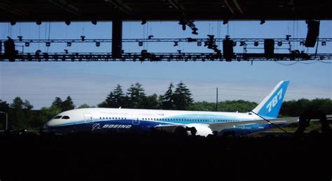 Boeing 787 Composite Fuselage