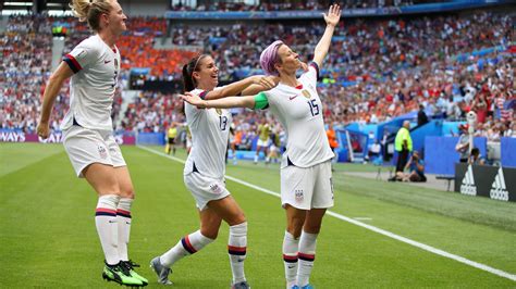 Double Standard Players Fans Push Back On Criticism Of U S Women S Soccer Mpr News